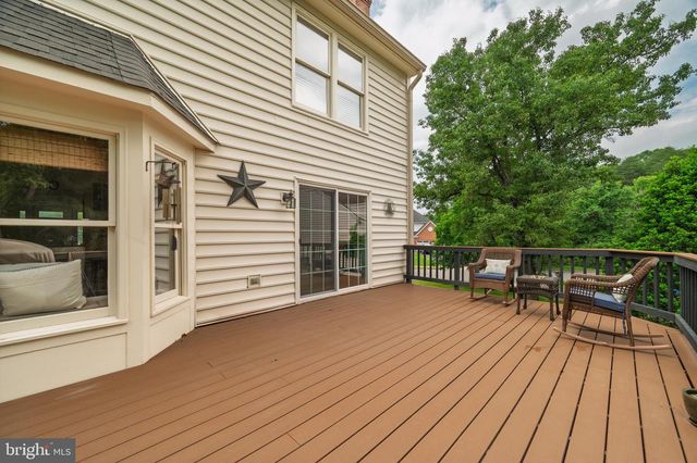 15490 WATERS CREEK DR, Centreville, VA 20120