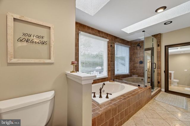 15490 WATERS CREEK DR, Centreville, VA 20120