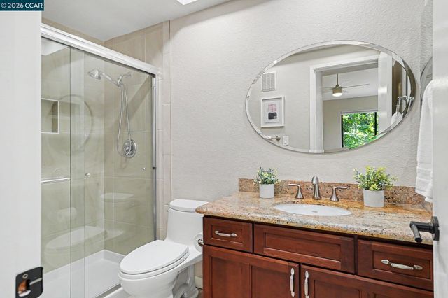 2042 Lost Lake Pl, Martinez, CA 94553