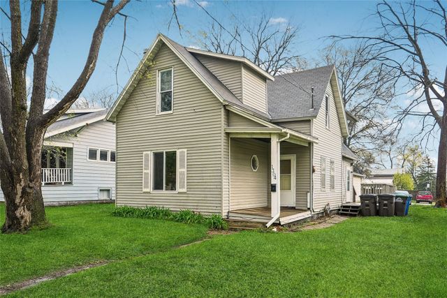 1304 Hull Avenue, Des Moines, IA 50316