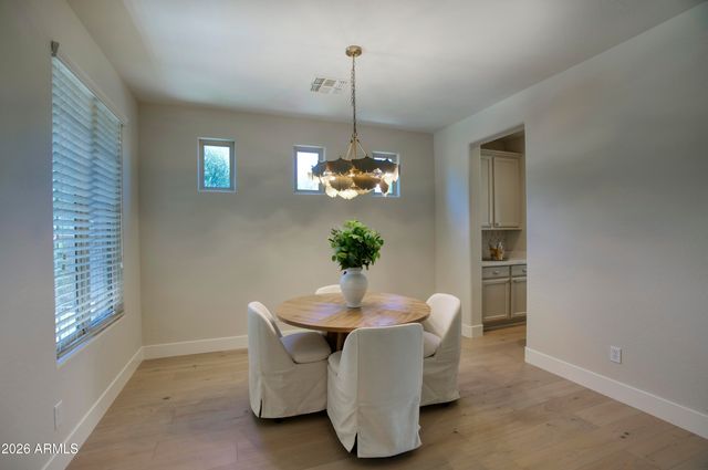 21614 N 39TH Place, Phoenix, AZ 85050