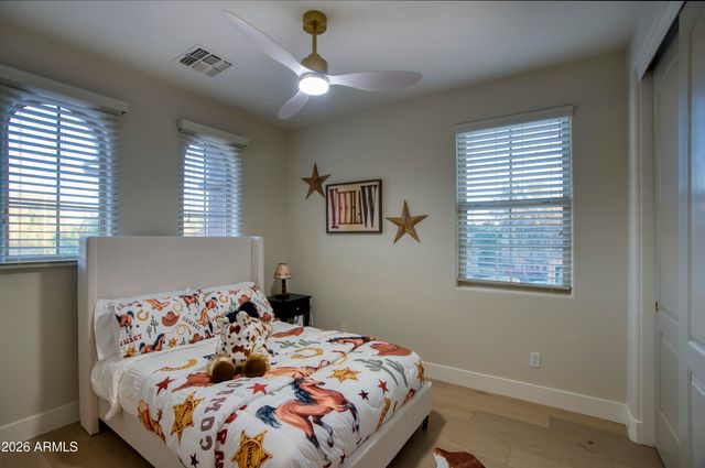 21614 N 39TH Place, Phoenix, AZ 85050