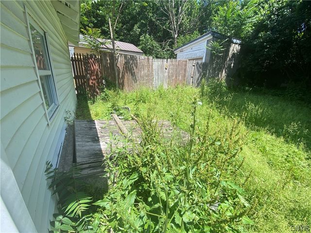 106 Seward Street, Syracuse, NY 13203