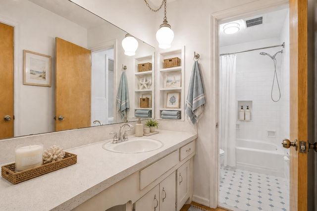 2539 Bengal Road, North Charleston, SC 29406