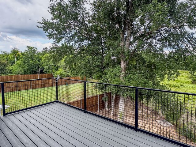 1232 Kennie Drive, Commerce, TX 75428