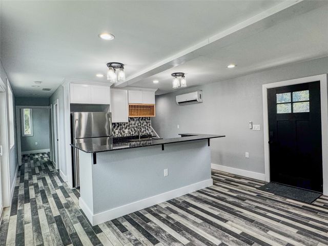 1232 Kennie Drive, Commerce, TX 75428