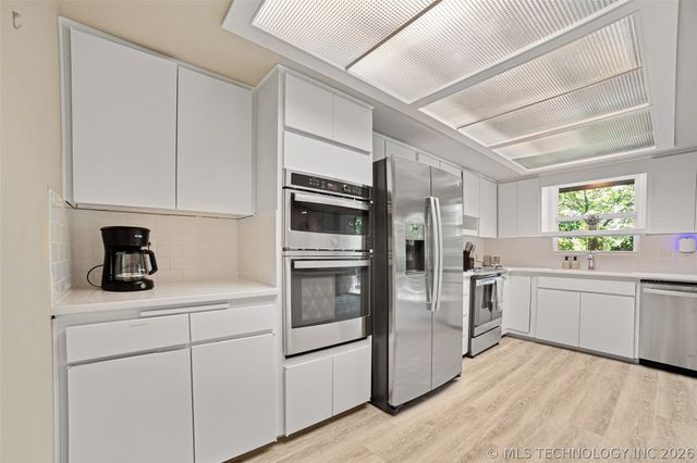 5510 E 65th Place, Tulsa, OK 74136