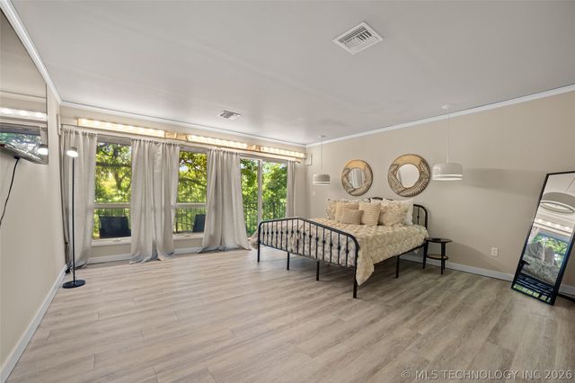 5510 E 65th Place, Tulsa, OK 74136