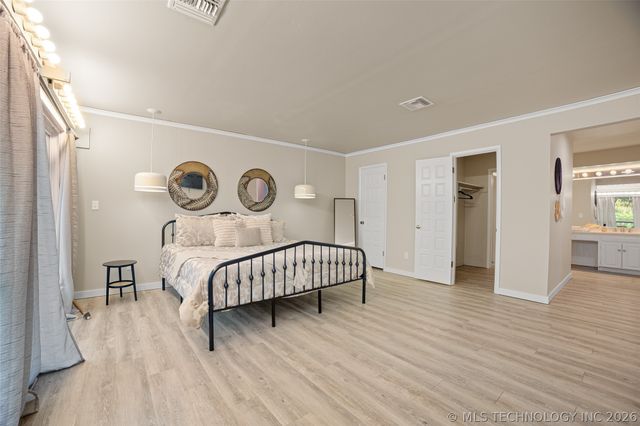 5510 E 65th Place, Tulsa, OK 74136