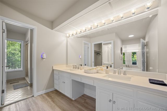 5510 E 65th Place, Tulsa, OK 74136