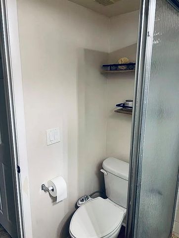3032 EASTLAND BOULEVARD B202, Clearwater, FL 33761