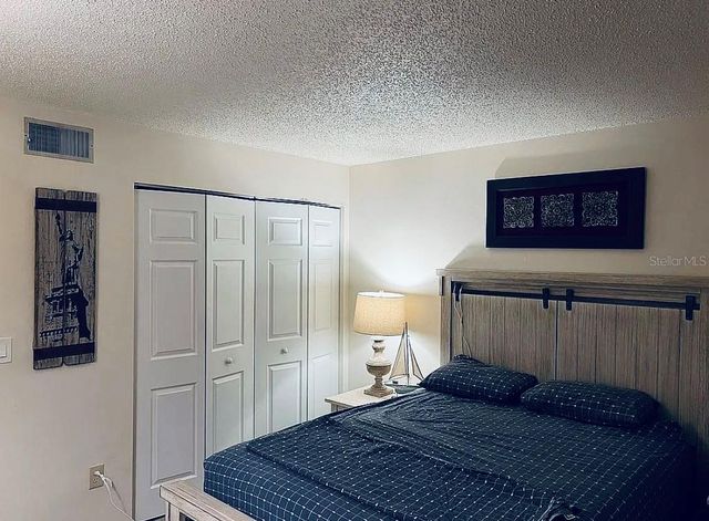 3032 EASTLAND BOULEVARD B202, Clearwater, FL 33761