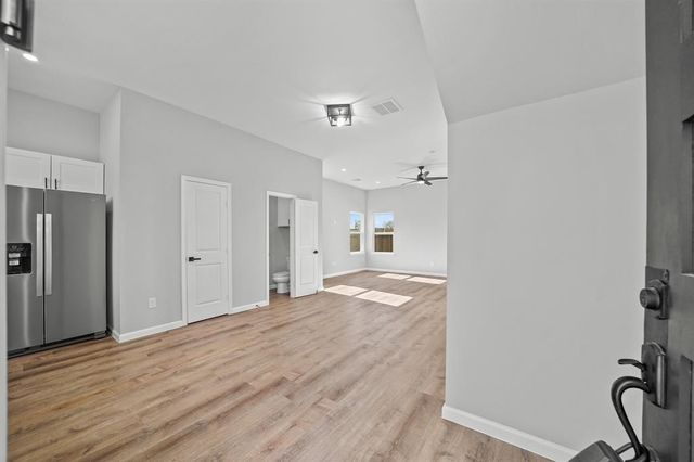 7034 England Street, Houston, TX 77021