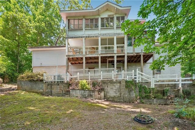 2680 Pass Circle, Gainesville, GA 30506