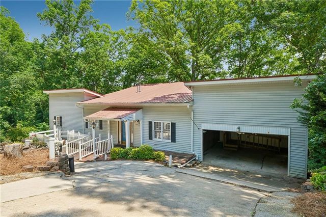 2680 Pass Circle, Gainesville, GA 30506