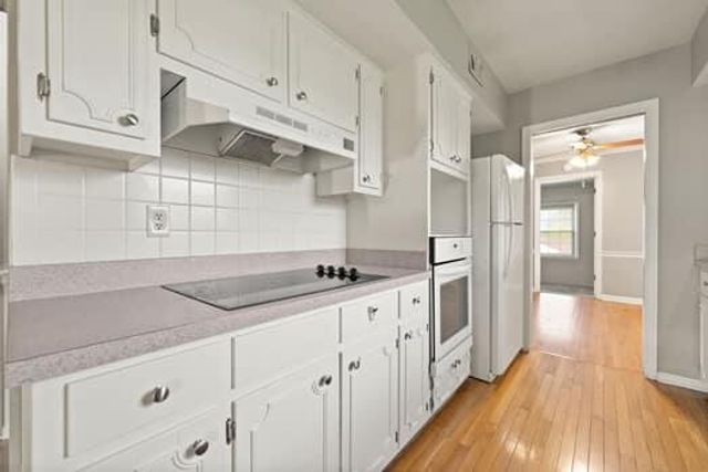 101 Holly Hill Circle, Nicholasville, KY 40356