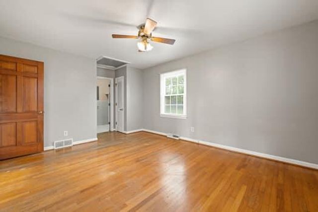 101 Holly Hill Circle, Nicholasville, KY 40356