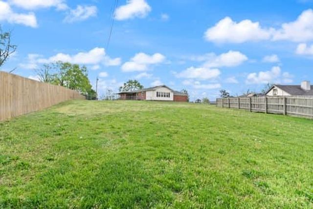 101 Holly Hill Circle, Nicholasville, KY 40356