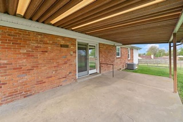 101 Holly Hill Circle, Nicholasville, KY 40356