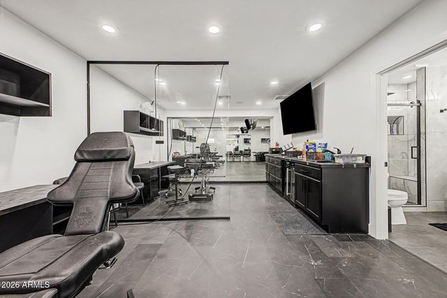 1040 W ENCINAS Street, Gilbert, AZ 85233