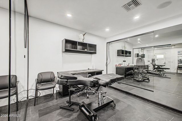1040 W ENCINAS Street, Gilbert, AZ 85233
