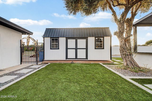 1040 W ENCINAS Street, Gilbert, AZ 85233