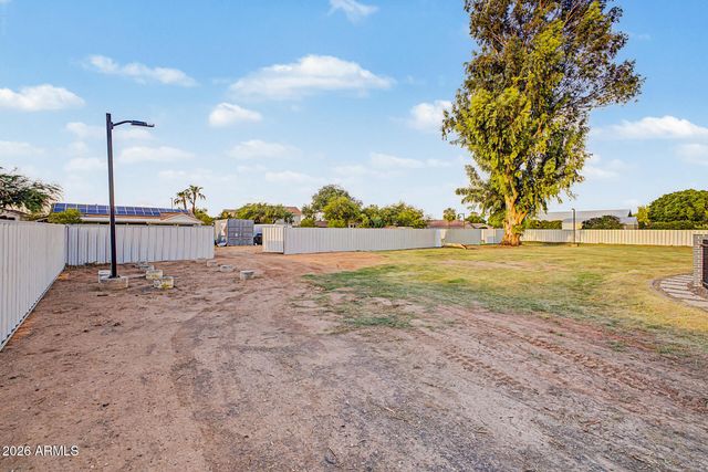 1040 W ENCINAS Street, Gilbert, AZ 85233