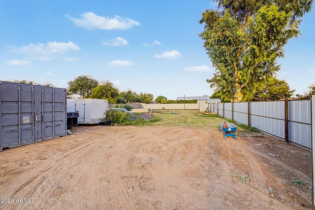 1040 W ENCINAS Street, Gilbert, AZ 85233