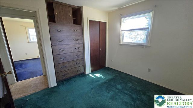 5110 Donna Drive, North Whitehall Twp, PA 18037