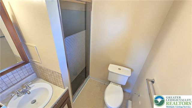 5110 Donna Drive, North Whitehall Twp, PA 18037