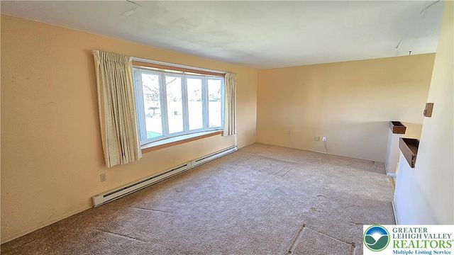 5110 Donna Drive, North Whitehall Twp, PA 18037