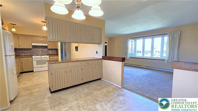 5110 Donna Drive, North Whitehall Twp, PA 18037