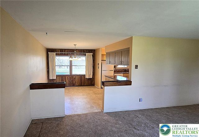 5110 Donna Drive, North Whitehall Twp, PA 18037