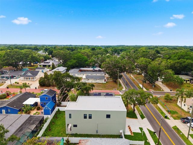 1090 MAIN STREET, Safety Harbor, FL 34695