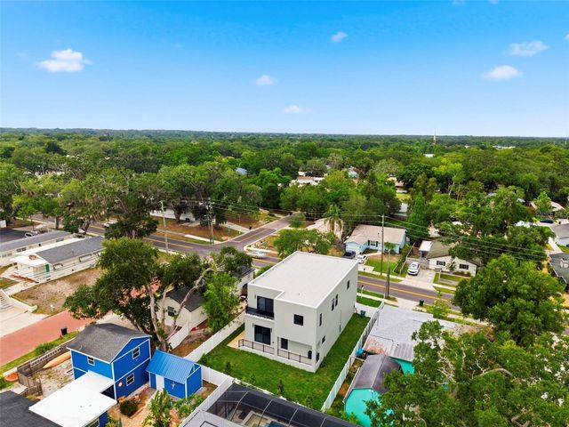1090 MAIN STREET, Safety Harbor, FL 34695