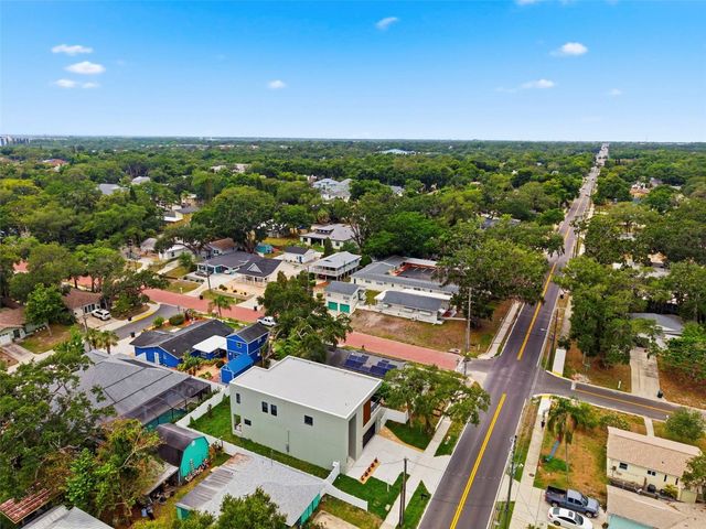 1090 MAIN STREET, Safety Harbor, FL 34695