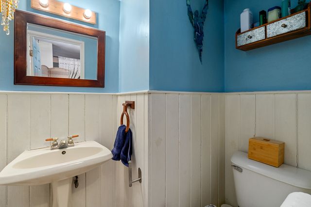 130 Jermone Lane, Bolingbrook, IL 60440