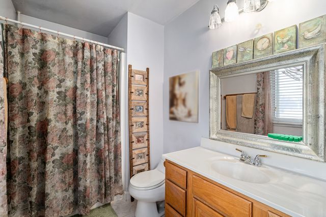 130 Jermone Lane, Bolingbrook, IL 60440