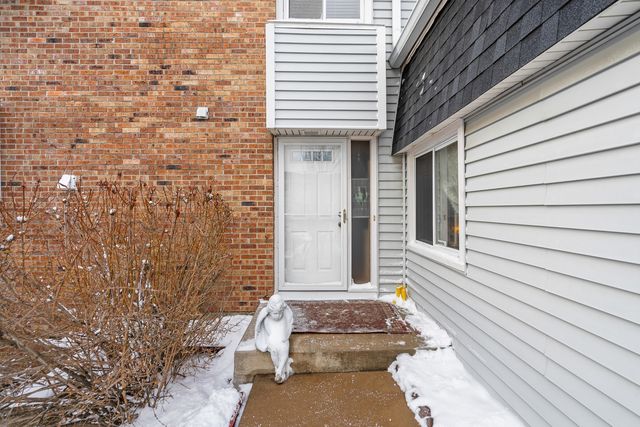130 Jermone Lane, Bolingbrook, IL 60440