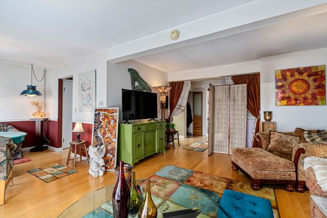 130 Jermone Lane, Bolingbrook, IL 60440