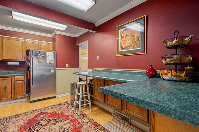 130 Jermone Lane, Bolingbrook, IL 60440