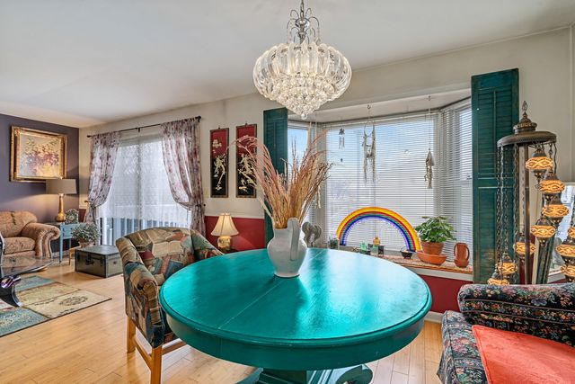 130 Jermone Lane, Bolingbrook, IL 60440