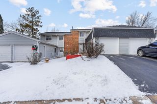 130 Jermone Lane, Bolingbrook, IL 60440