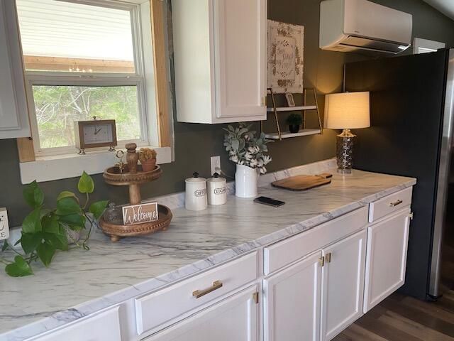 528 Indian Creek Road, Harrodsburg, KY 40330