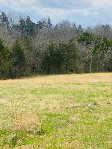 528 Indian Creek Road, Harrodsburg, KY 40330