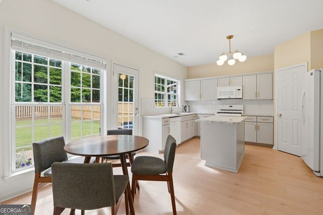 124 Santa Anita Trail, Woodstock, GA 30189