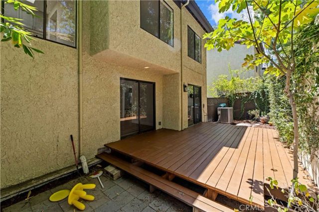 734 Fremont Villas, Los Angeles, CA 90042
