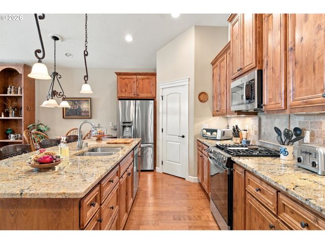 4111 Se 177TH Ln, Vancouver, WA 98683