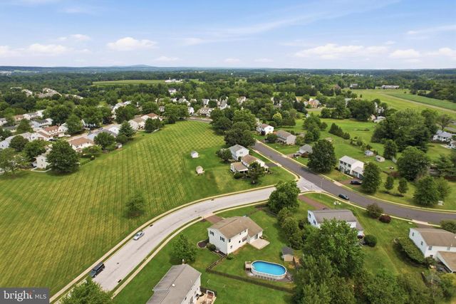 104 NOBLE DR, Perkasie, PA 18944