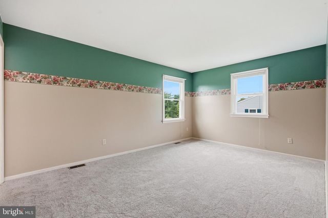 104 NOBLE DR, Perkasie, PA 18944